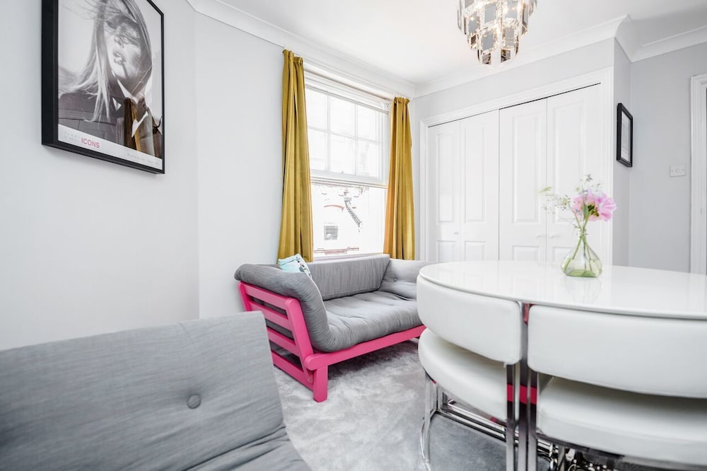 Stylish 1 Bedroom Flats Covent Garden