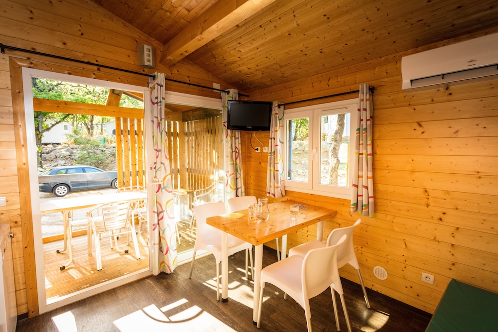 Camping Le Bois Fleuri