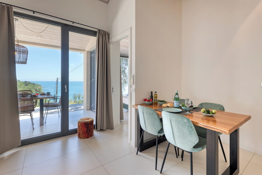 Holiday Resort Balzi Rossi