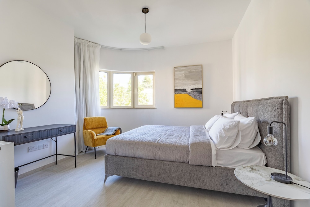 Agios Tychon Luxury Villa With Private Pool