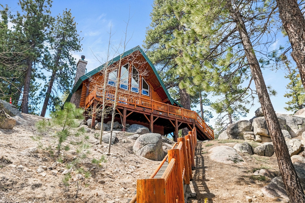 Lakeview Lodge