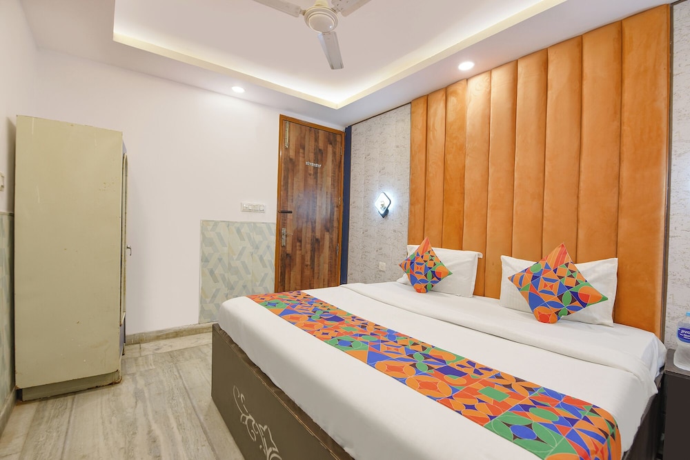 Fabhotel Ak Continental