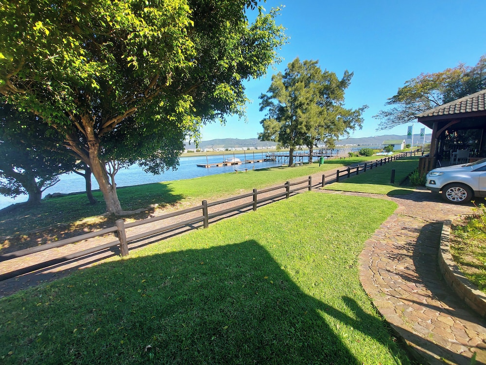 Knysna River Club by First Private Stays