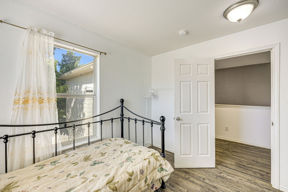 13 Mi to Dtwn San Antonio & the Alamo: Quiet Home