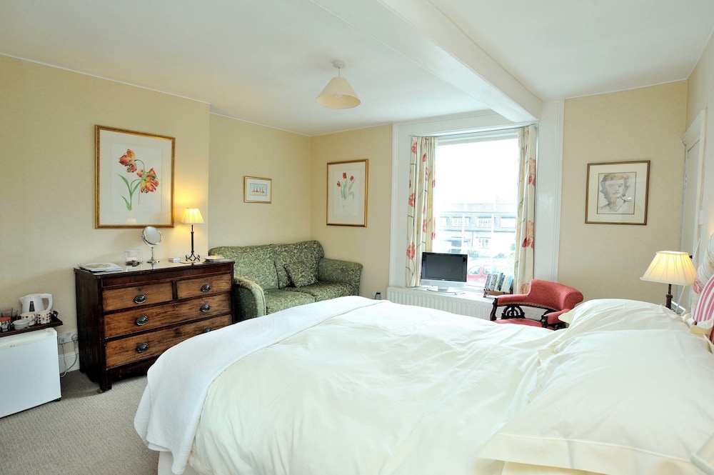 Castleton House B&B view 5