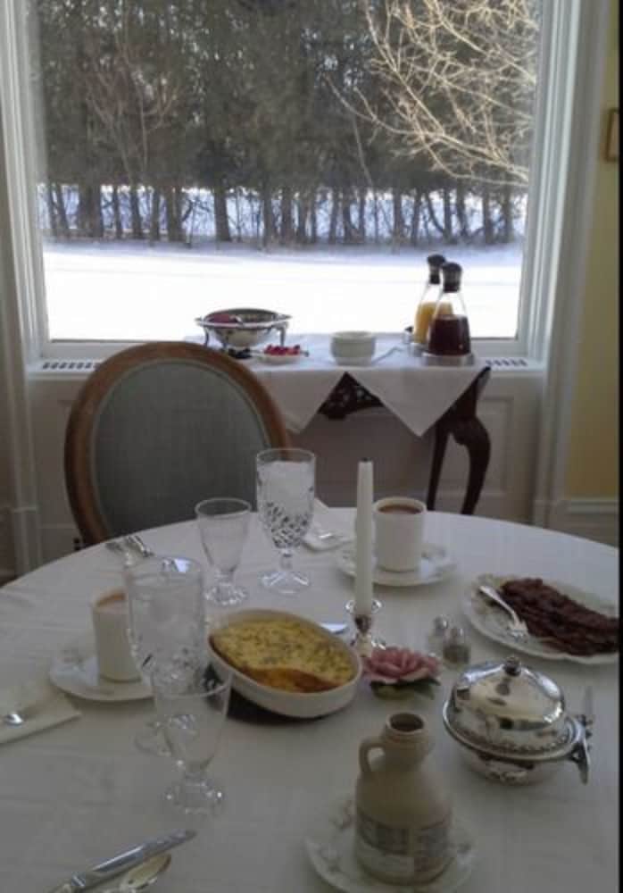 Marble Mansion Inn