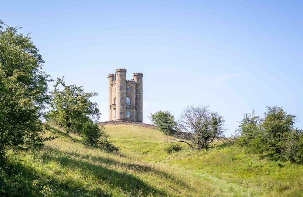 Cotsall House