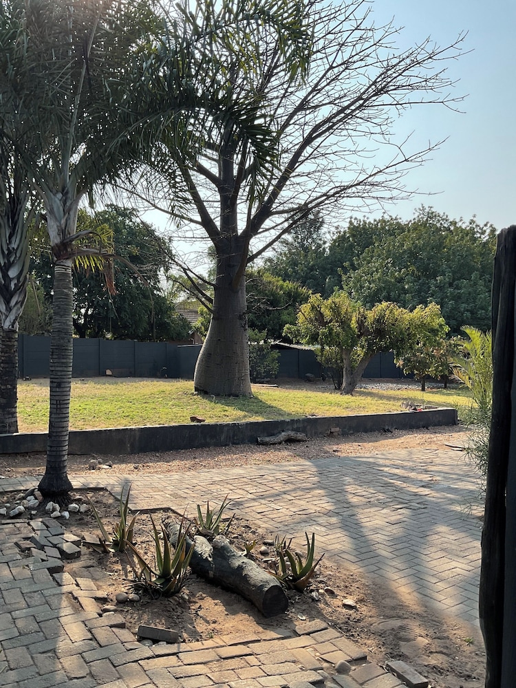 Bothabelo Lodge
