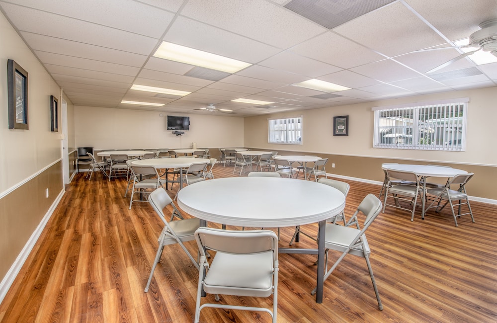 meeting & event spaces