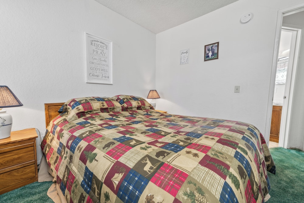 Boulder Bay Chalet Condo