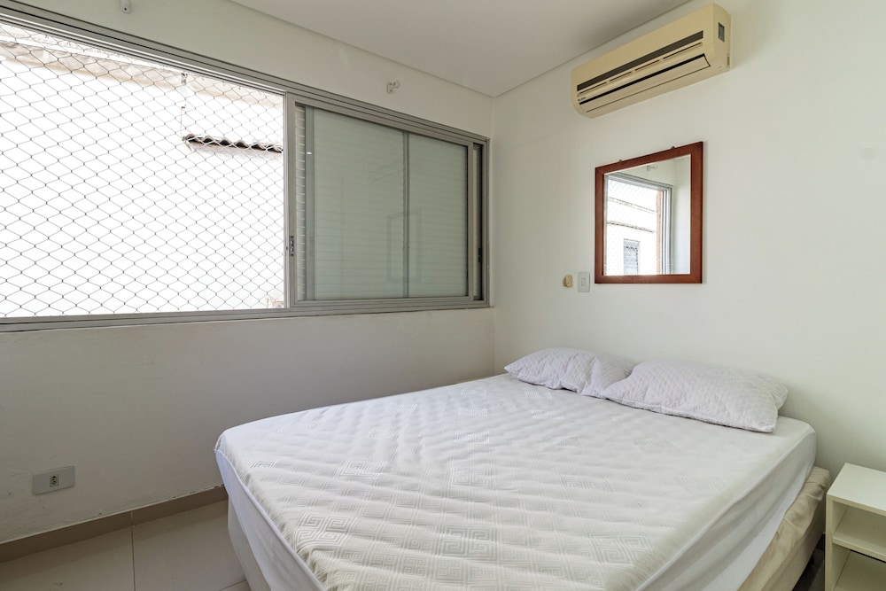 Apartamento Enseada 32