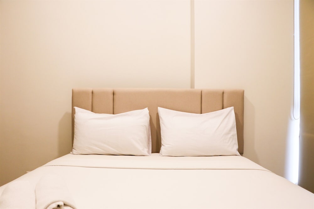 Nice And Elegant 1Br Apartment At Arumaya Residence