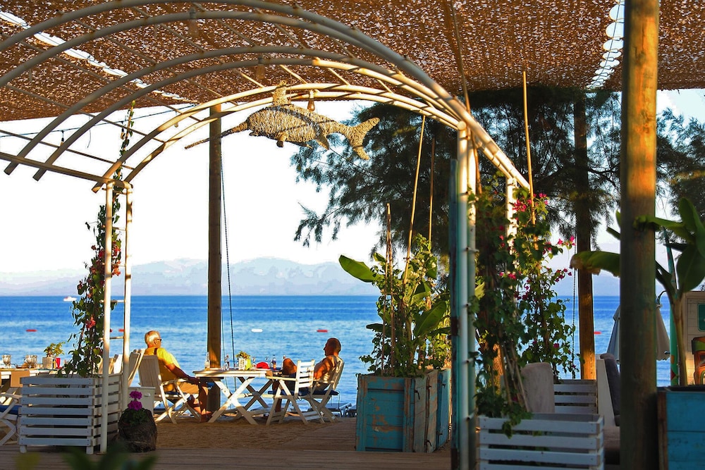 Kefi Beach ve Süitler - Image 50