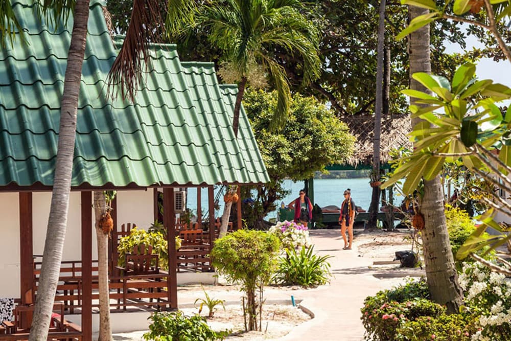 Marine Chaweng Beach Resort