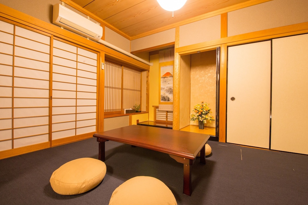 Hiroshima Danbara Guesthouse by EXseed