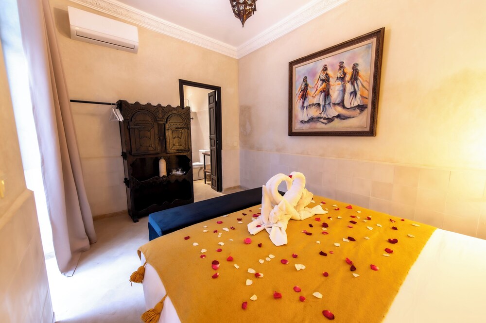 riad dar yousra