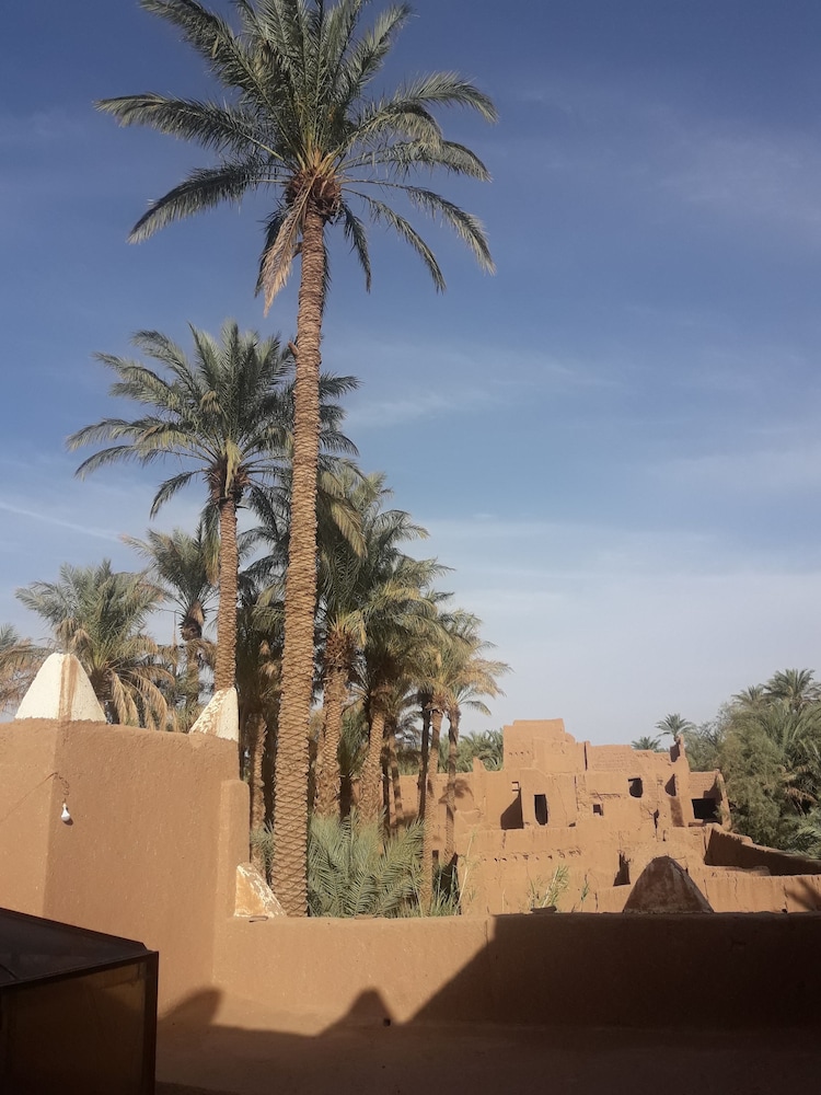 Riad Tagmadart Ferme D'hôte