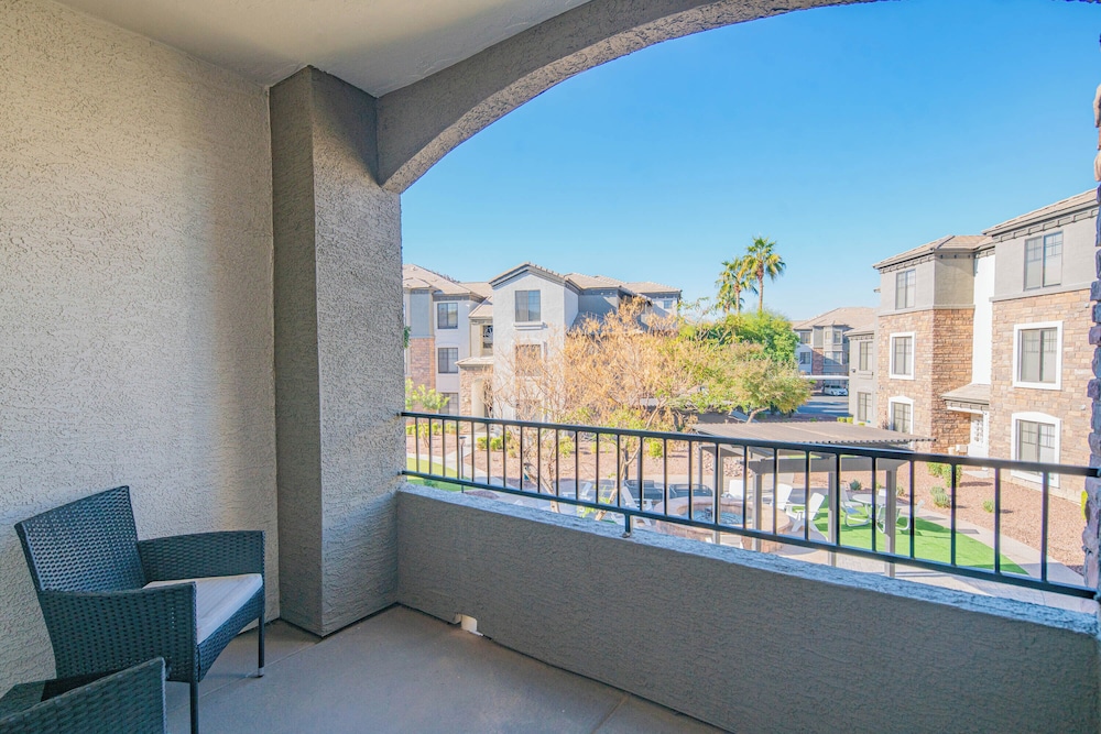 ROVE LIVING/KB - Zone