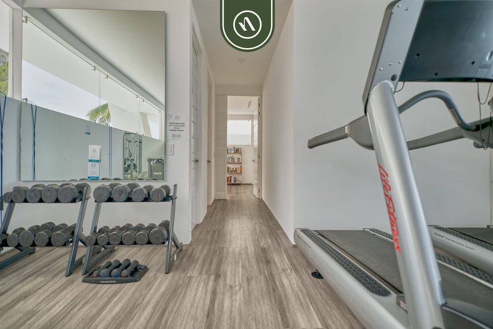 1BR Condo Near to Beach