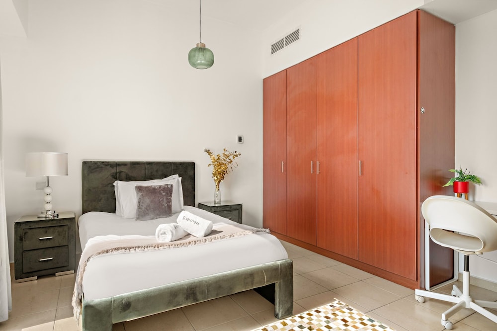 Jumeirah Beach Apartment