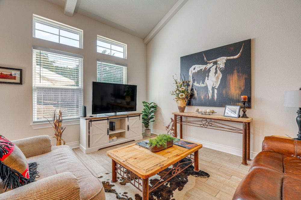 Idyllic Lago Vista Home < 1 Mi to Lake Travis! - Property Image 14