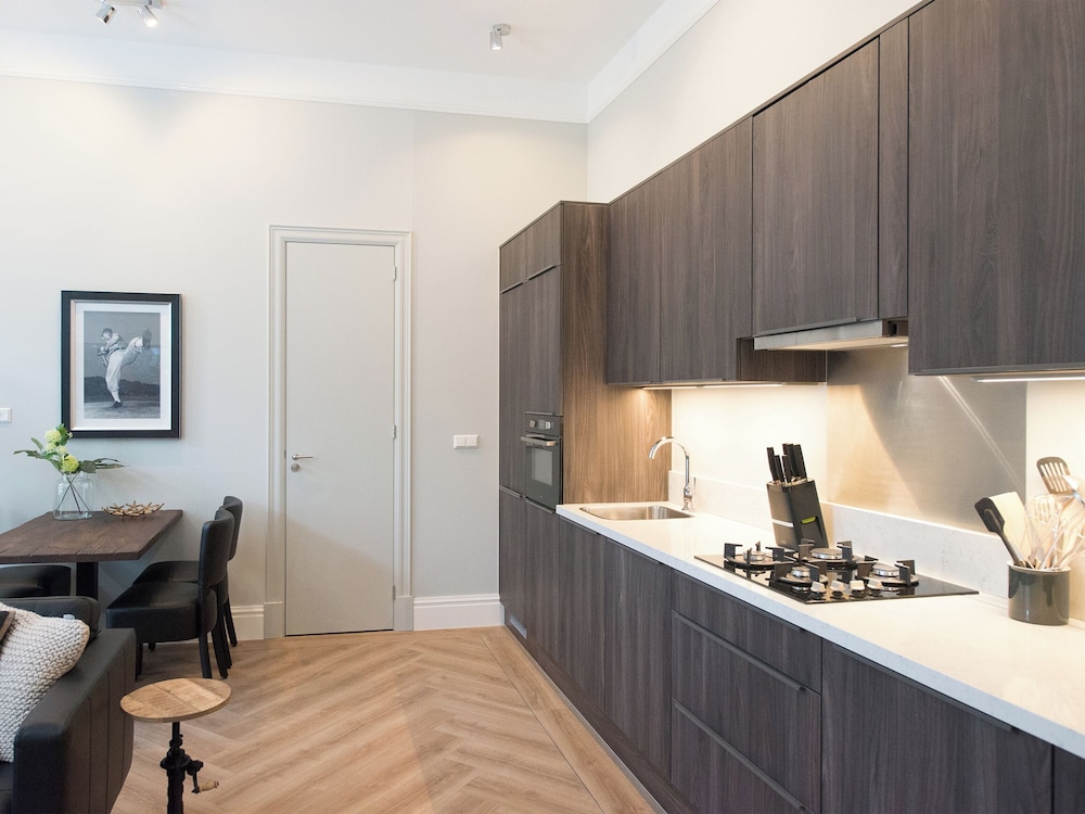 Park Central Short Stay