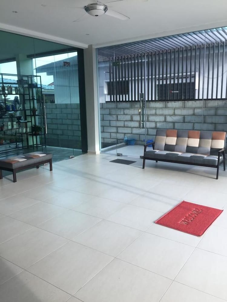 One Plus One Boutique Residence