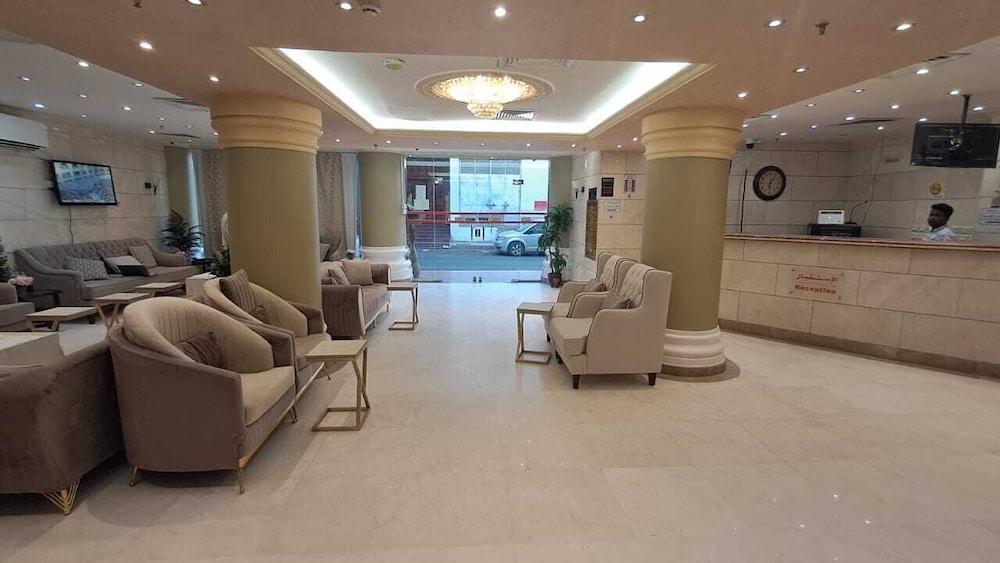 Hotel Rsael Almotaheda view 2