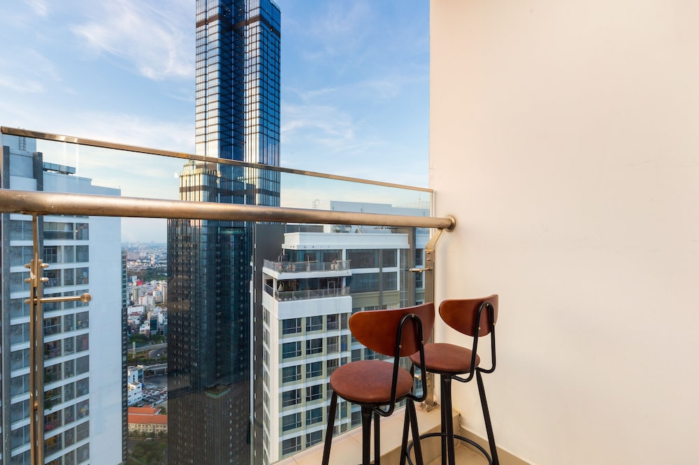 An Corner Vinhomes Central Park 2bedrooms