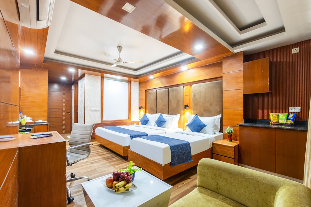 The global hotel by golden place