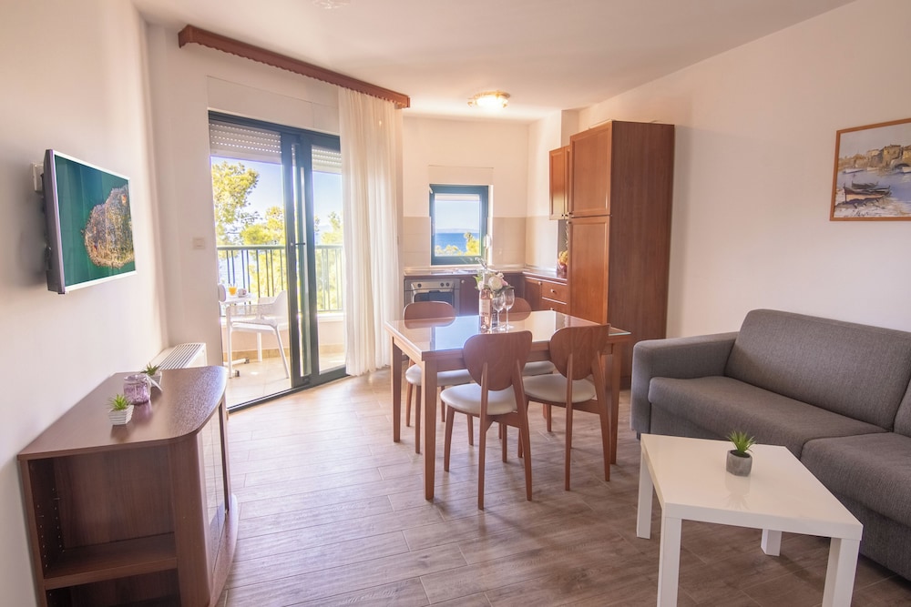 Amazing Lucija apartments-sea view