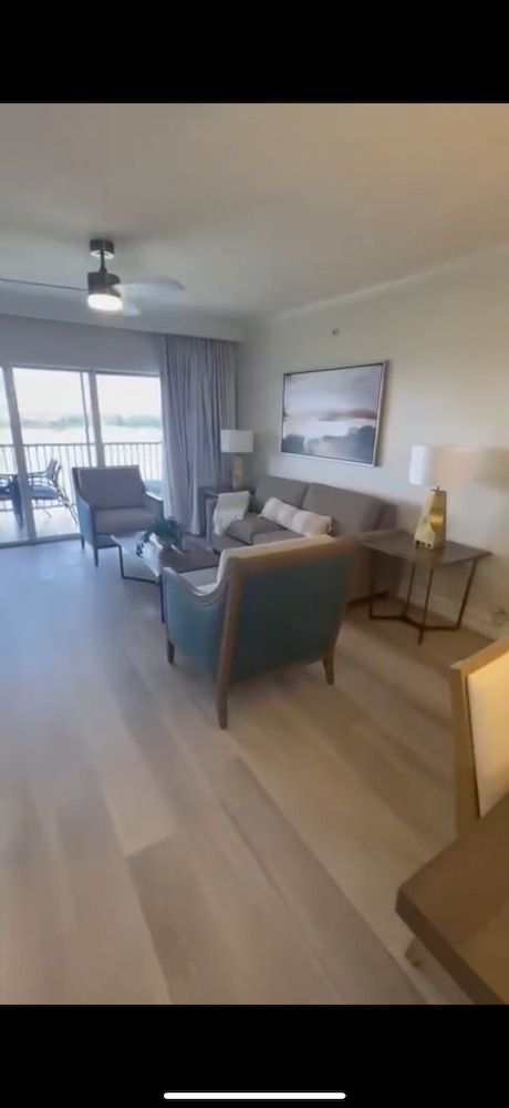 Tuttle Orlando Villa