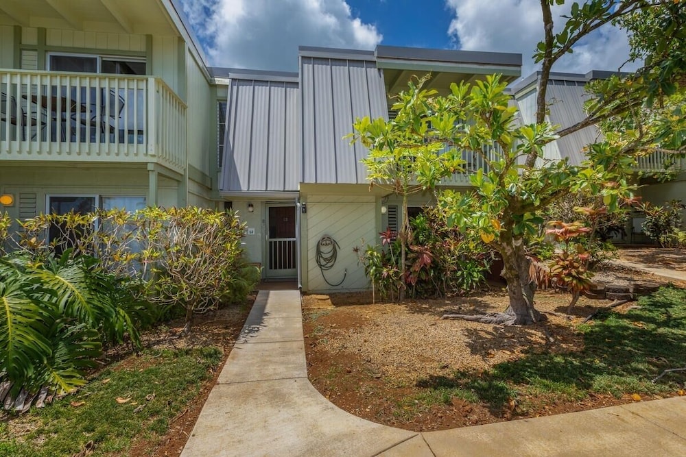 Puamana 19c 2 Bedroom Condo