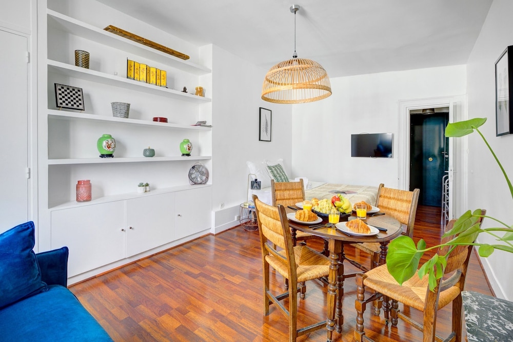 Stylish 1BR in Le Marais District