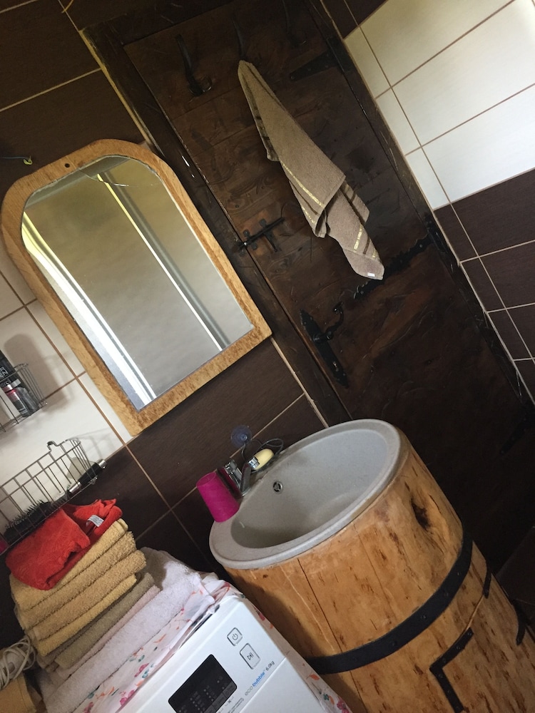 Photo 18