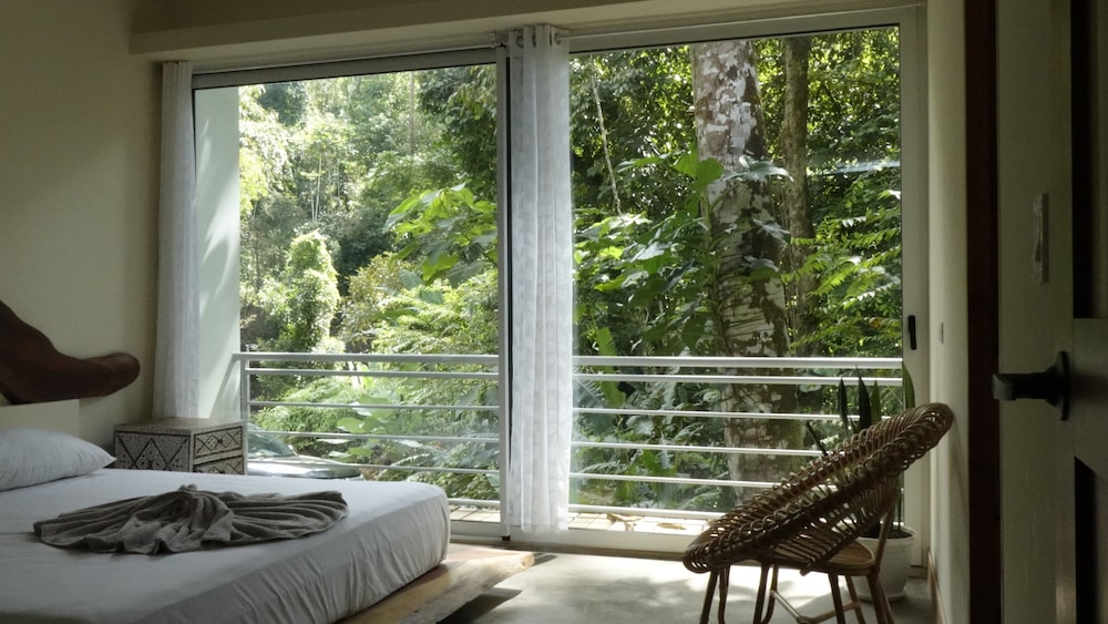Casa Bromelia