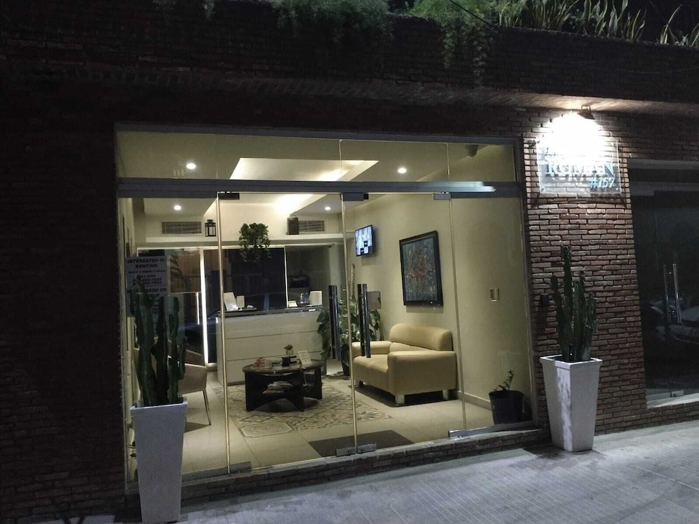 Apartamentos Román view 2