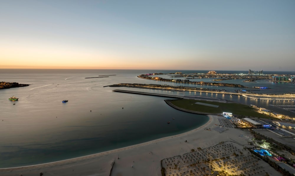 5B-1JBR-3703 by bnbme homes