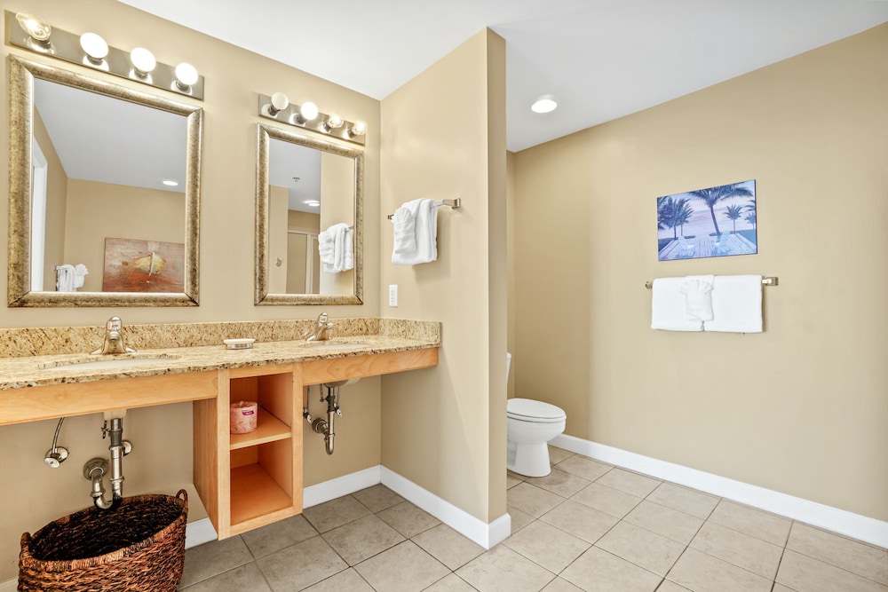 Splash Beach Resort by Panhandle Getaways