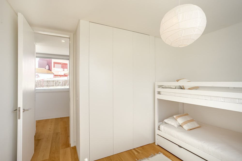 Ericeira Modern Bright With Pool by Homing