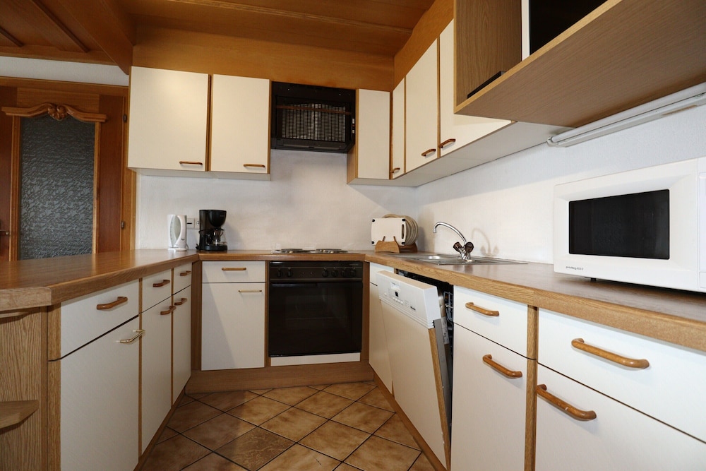 Chalet in Kappl Near Ski Lift & Erlebnispark