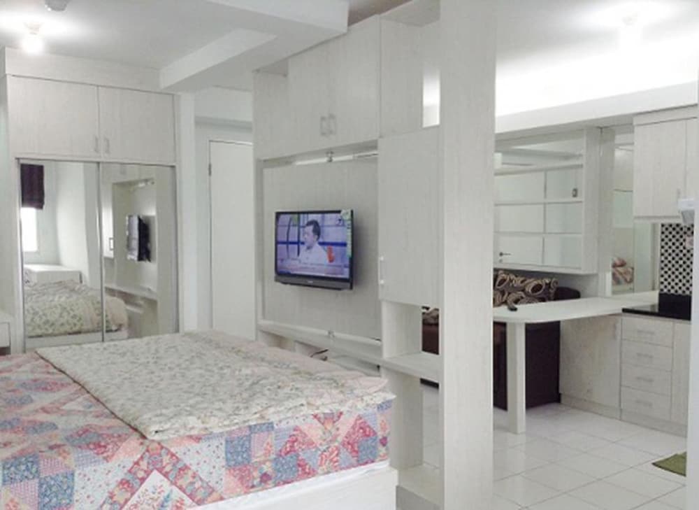 Apartment Gading Nias Residence view 4