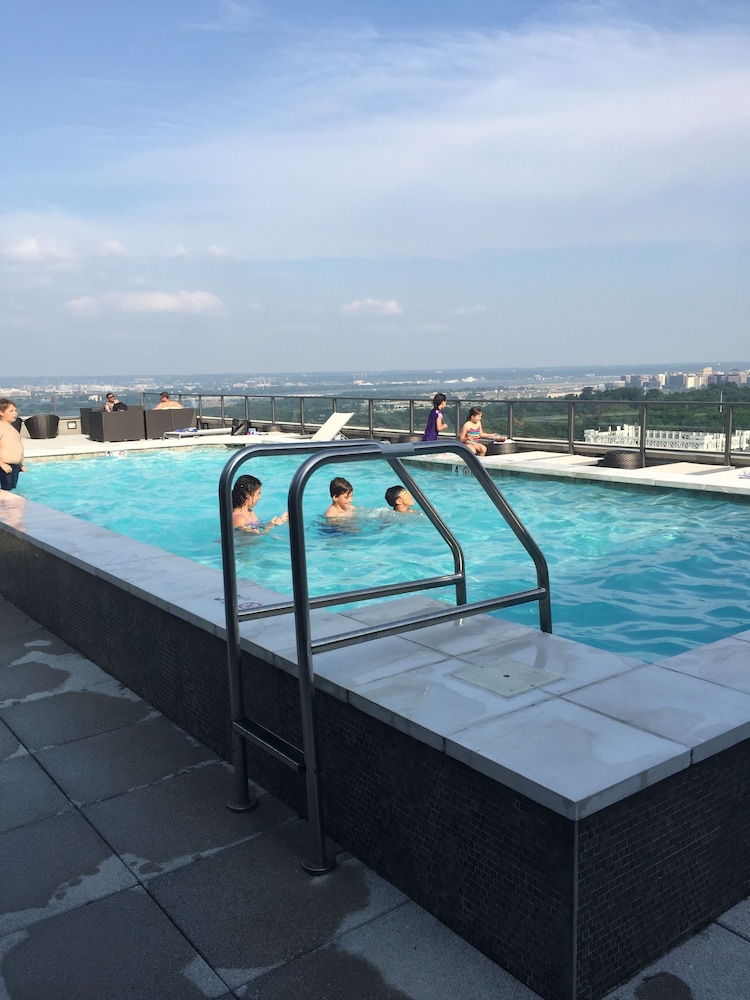 Tellus by Executive Apartments