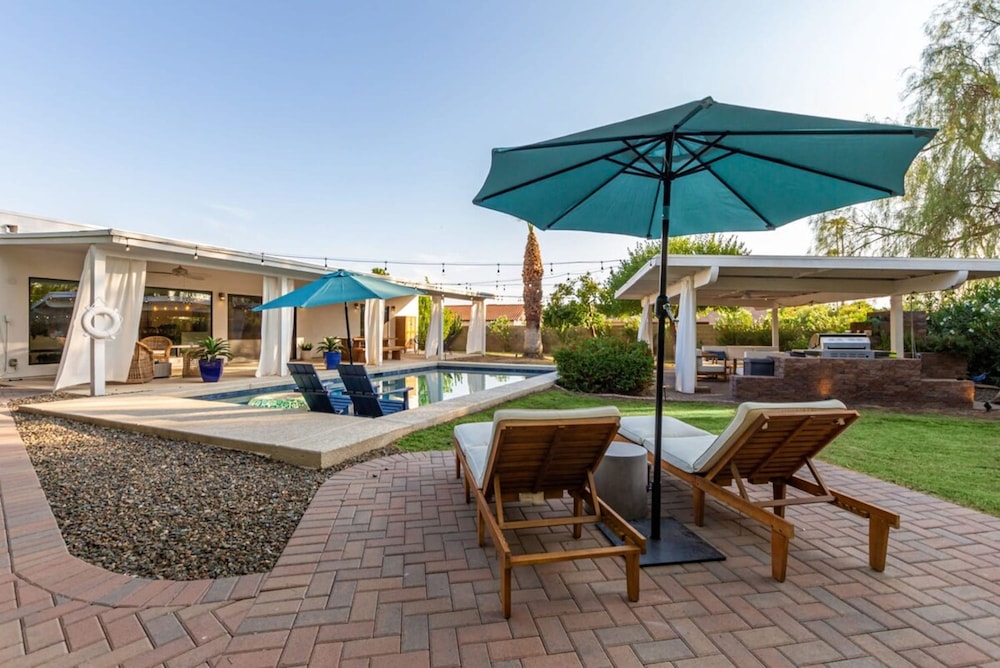 The Larkspur 2 Masters Heated Pool Gameroom