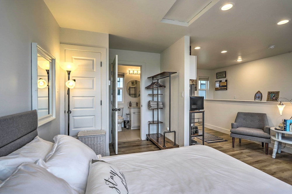 Luxury Grand Junction Studio: Pets Welcome! view 3