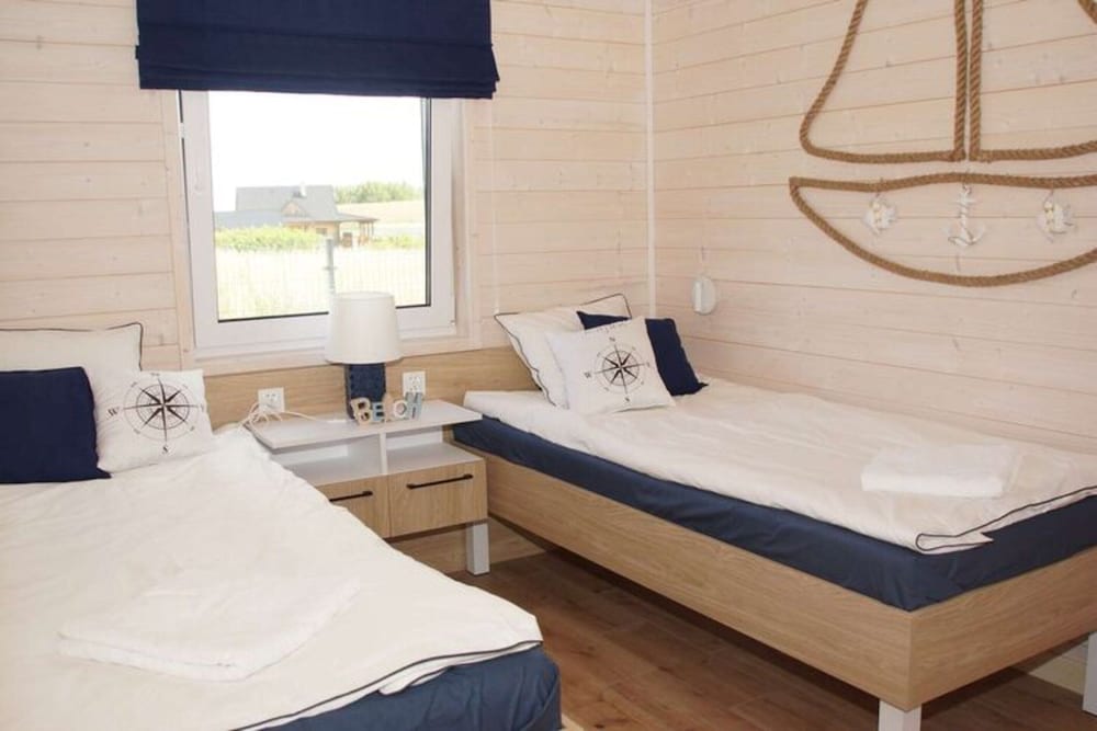 Air-conditioned Holiday Homes, 2 Bedrooms view 4