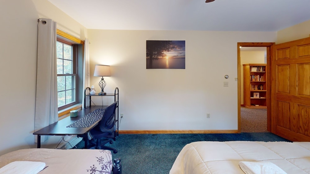Beechwood 4 Bedroom Home by RedAwning view 3