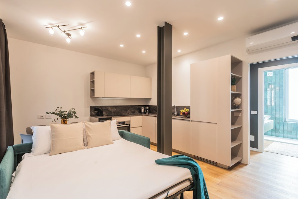 Rezia Apartments by Rent all Como