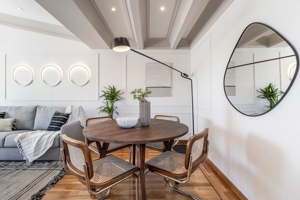 Minore - 1 Bedroom Penthouse and Terrace in Chueca