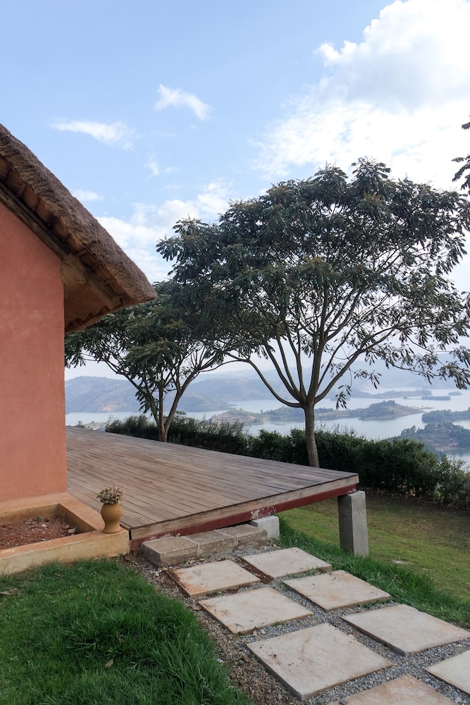 Arcadia Lodges Lake Bunyonyi